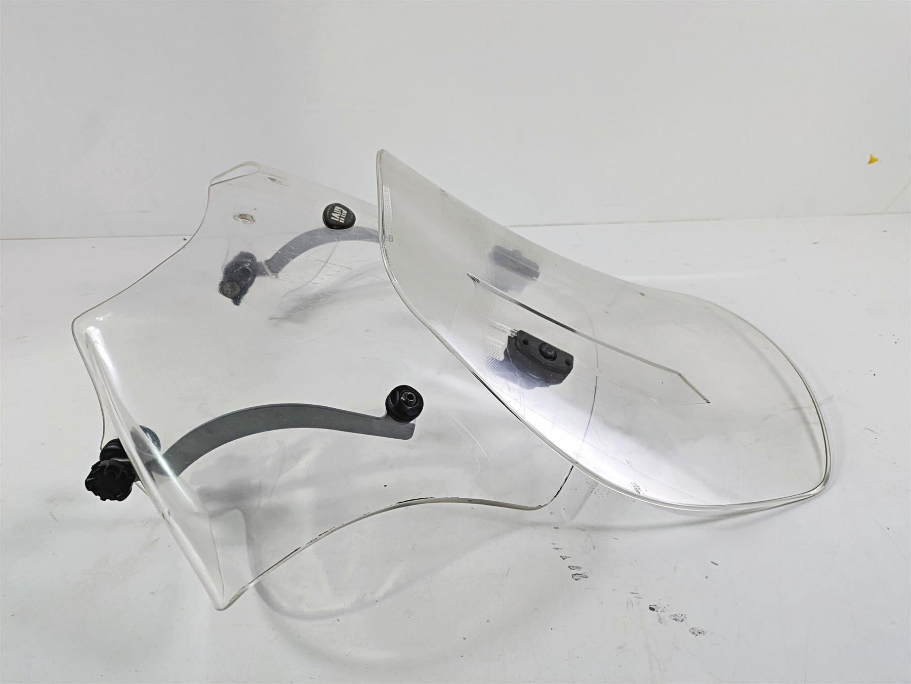 2006 BMW R1200GS K255 Adv Givi Windshield Wind Screen AF330 {{ shop.shopifyCountryName }} - Mototech271