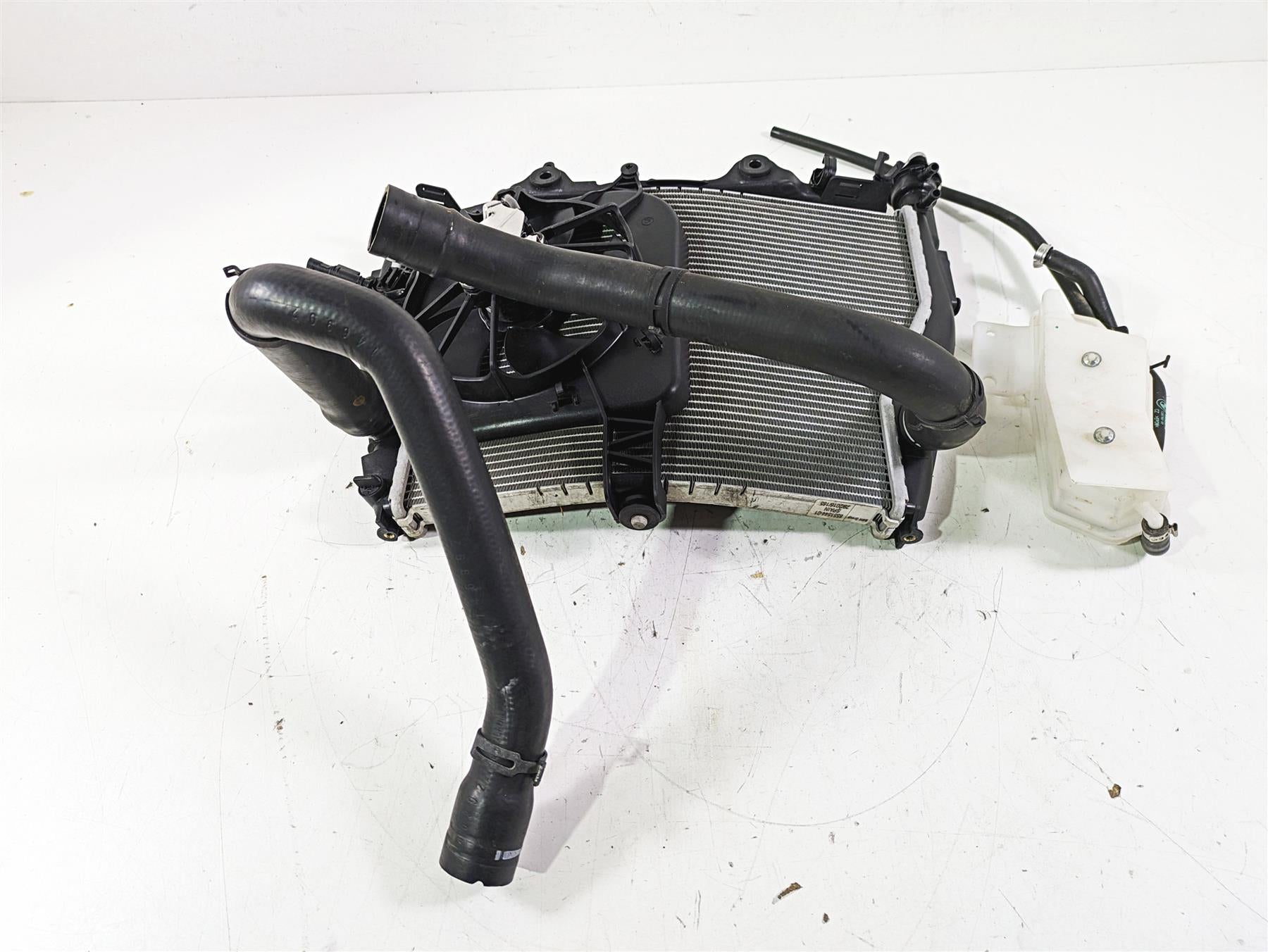 2017 BMW S1000R K47 Radiator Fan Hoses Reservoir - No Leaks 17118551544 | Mototech271