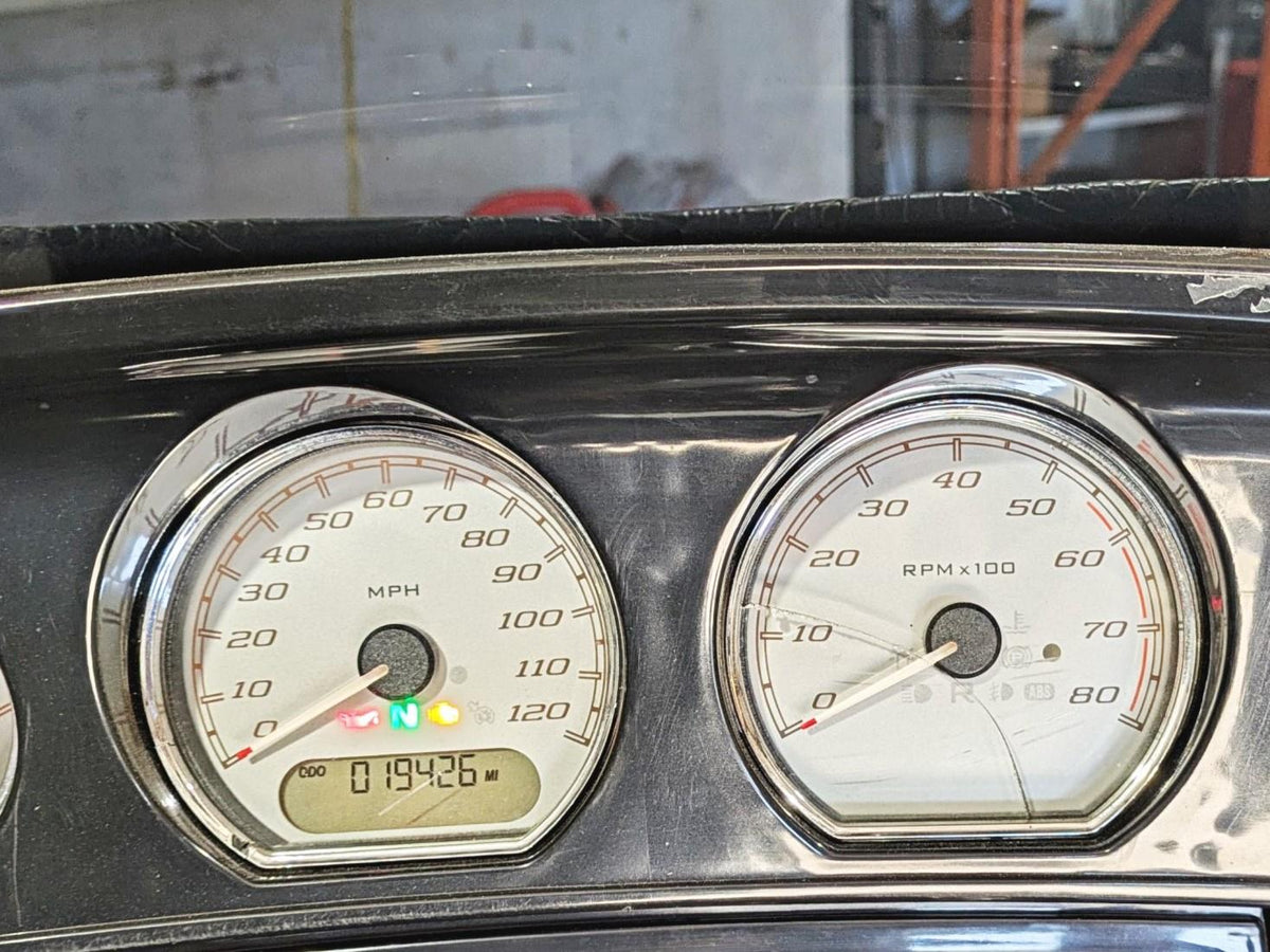2017 Harley Touring FLHXS Street Glide Speedometer Instrument Gauge 19K 70900124B {{ shop.shopifyCountryName }} - Mototech271