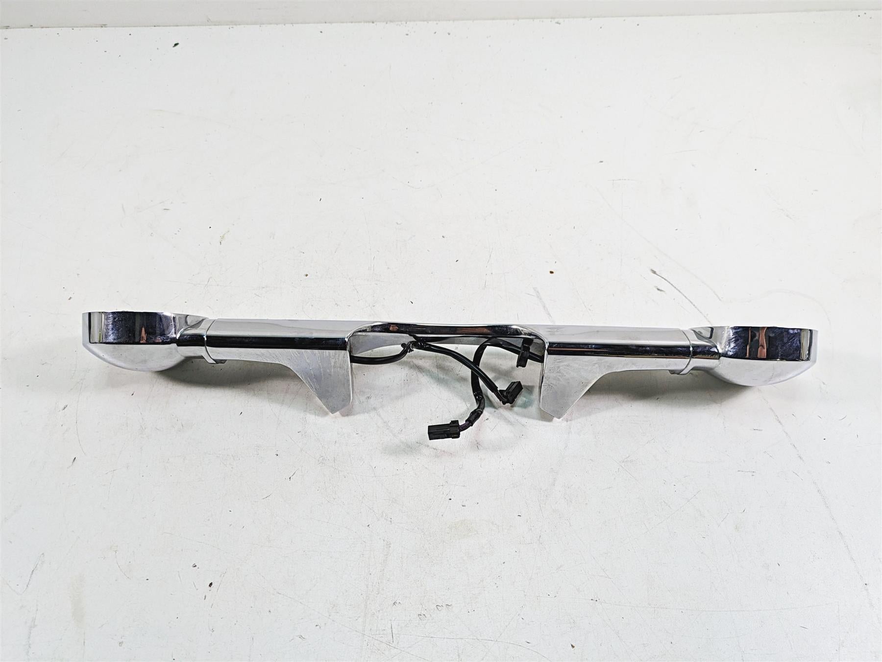 1999 Harley Touring FLHTC Electra Glide Rear Blinker Turn Signal Bar 68510-74C {{ shop.shopifyCountryName }} - Mototech271