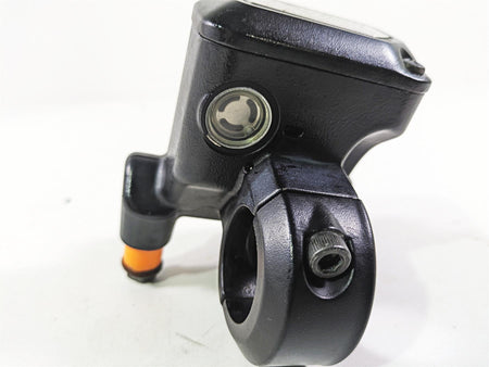 2018 Indian Chieftain Dark Horse Front Brake Master Cylinder 5/8" 1912865 {{ shop.shopifyCountryName }} - Mototech271