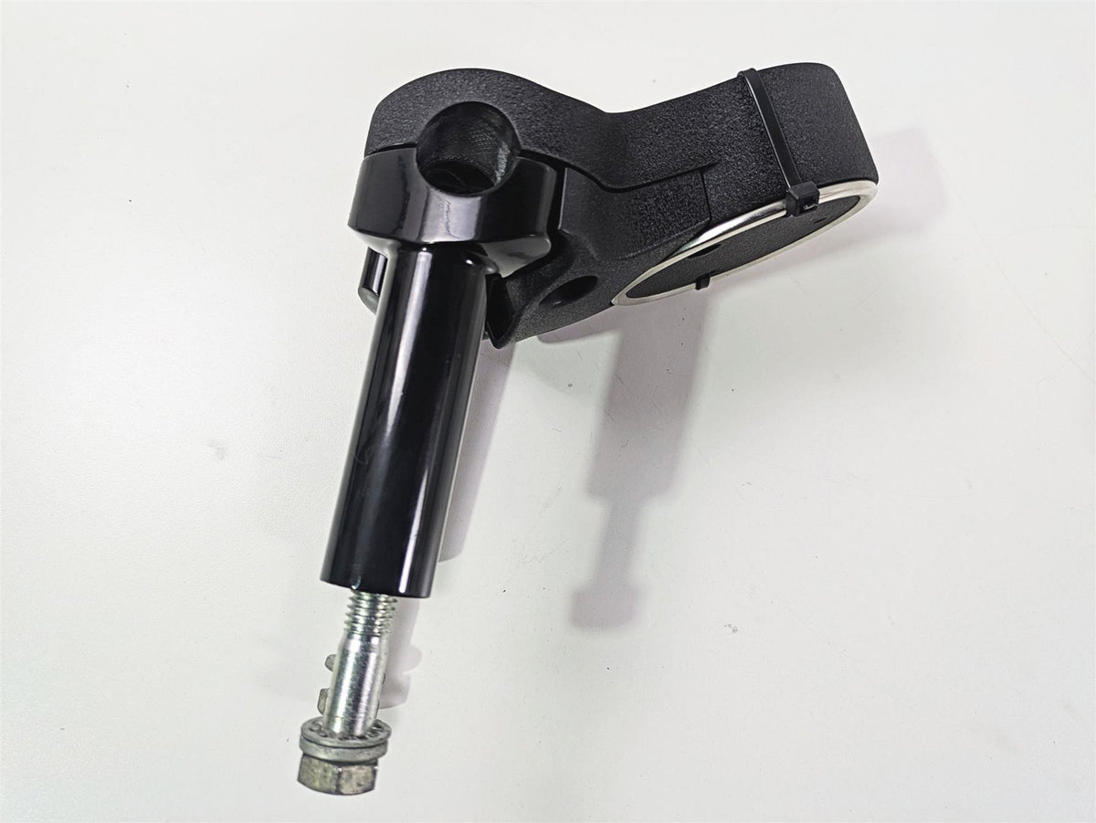 2009 Harley FXDC Dyna Super Glide 4" Handlebar Gauges Holder Riser Set 55847-05A {{ shop.shopifyCountryName }} - Mototech271