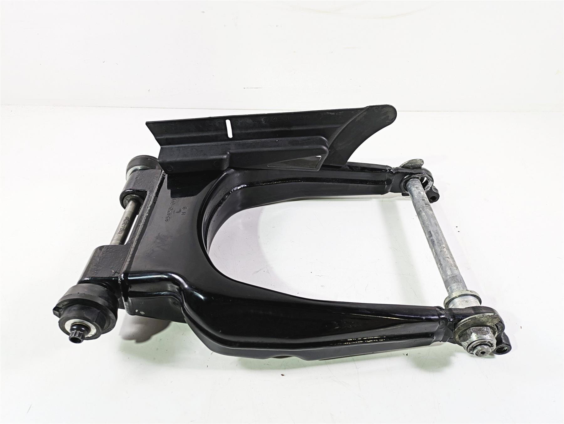 2010 Harley Touring FLHX Street Glide Rear Swingarm Swing Arm 47549-09A {{ shop.shopifyCountryName }} - Mototech271