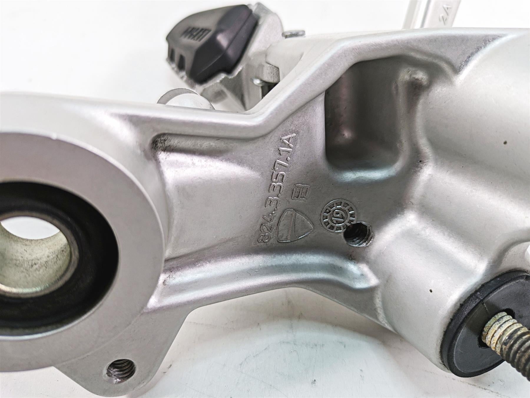 2020 Ducati Hypermotard 950 SP Left Foot Peg Mount & Shifter Set 82413571A {{ shop.shopifyCountryName }} - Mototech271