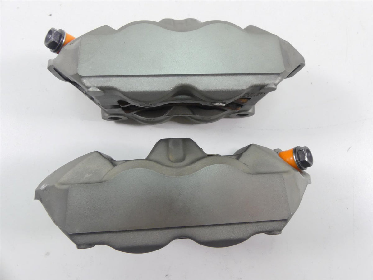 2020 Triumph Speed Triple RS 1050 Front Brembo M4 Brake Caliper Set 100mm T2023540 {{ shop.shopifyCountryName }} - Mototech271