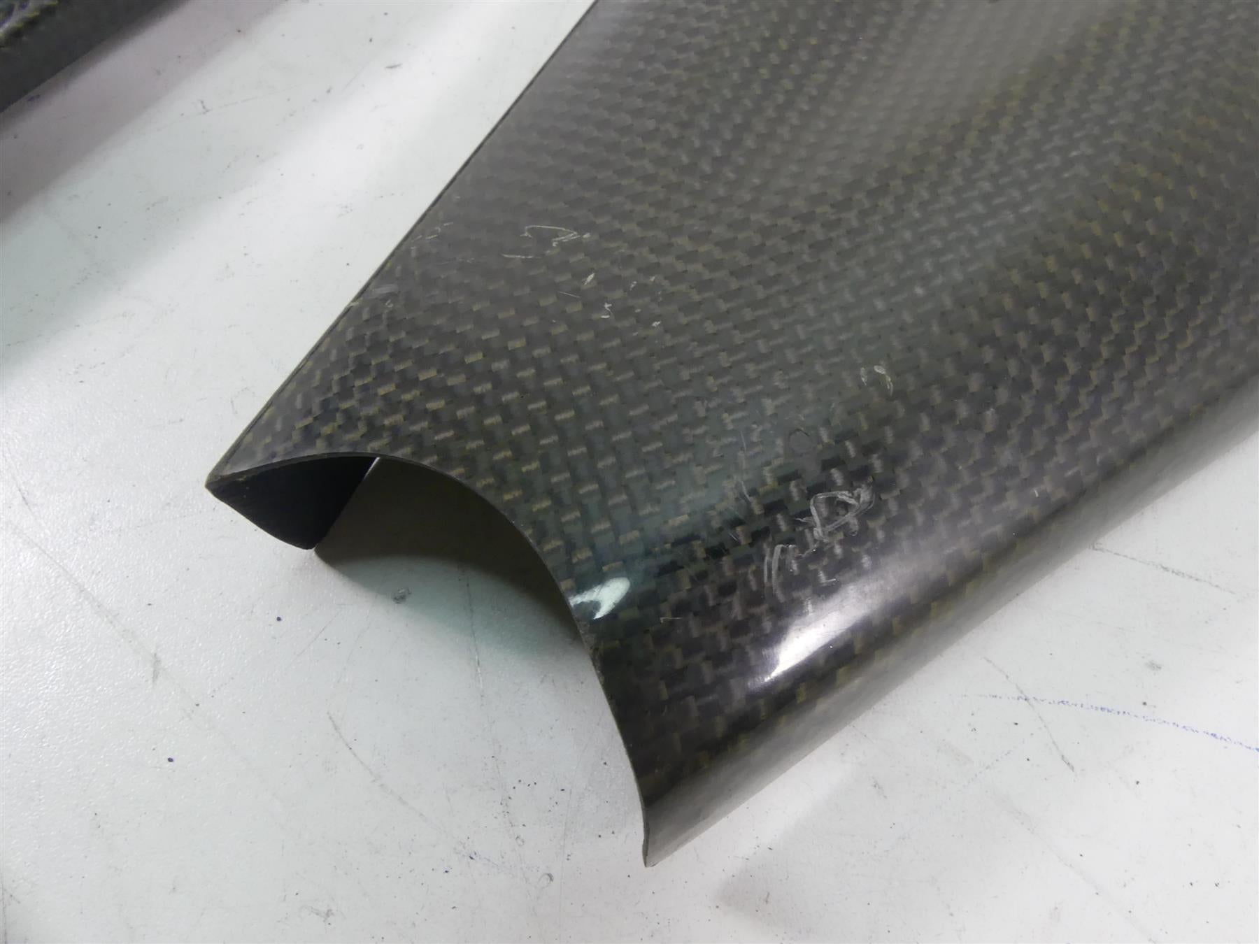 2004 Aprilia RSV1000 R Mille Pro-Fiber Gloss Carbon Swingarm Cover Fairing {{ shop.shopifyCountryName }} - Mototech271