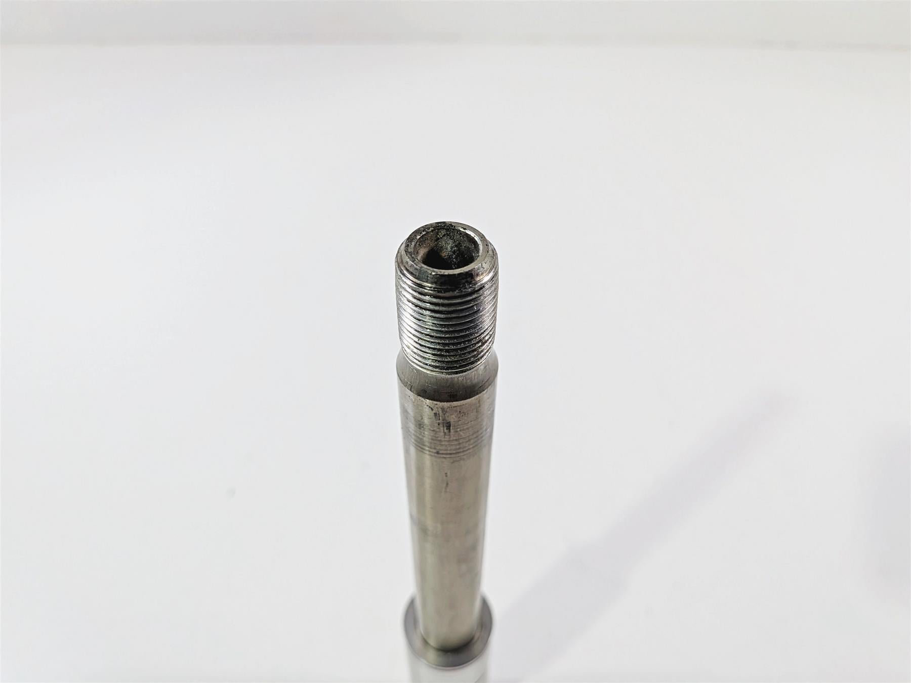 2019 Triumph Speed Triple RS 1050 Front Axle Wheel Spindle T2000650 {{ shop.shopifyCountryName }} - Mototech271