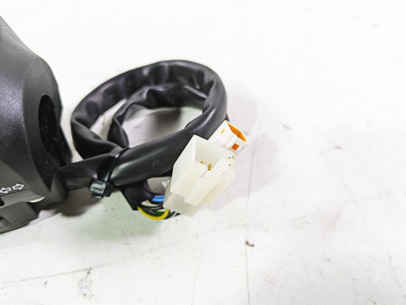 2022 MV Agusta F3 800 Rosso Left Hand Control Switch Light Blinker 8A00B9497 {{ shop.shopifyCountryName }} - Mototech271
