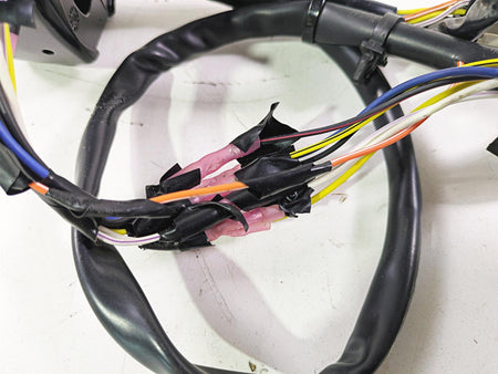 2011 Harley FXDC Dyna Super Glide Left Hand Control Switch Horn Lights 71682-06A {{ shop.shopifyCountryName }} - Mototech271