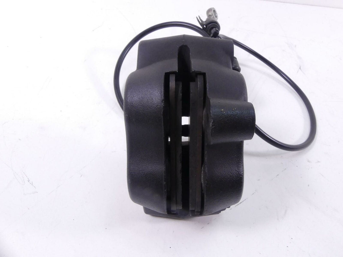 2013 Harley FXDB Dyna Street Bob Front Brake Caliper & Line 41300001 {{ shop.shopifyCountryName }} - Mototech271