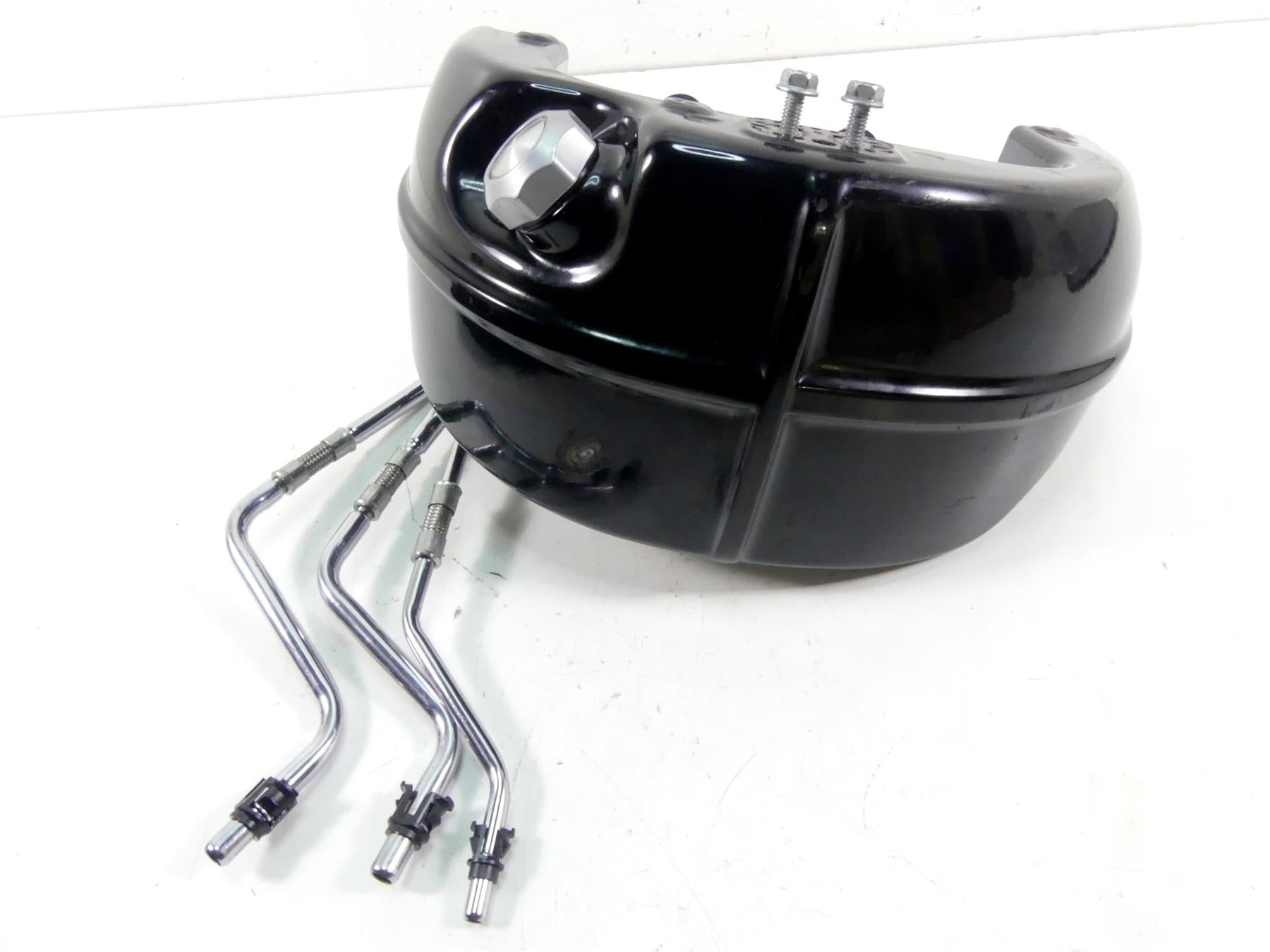 2017 Harley Softail FXSB Breakout Black Oil Tank Reservoir & Hoses 62500015 {{ shop.shopifyCountryName }} - Mototech271