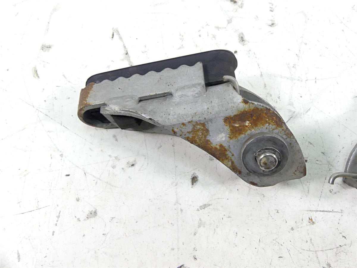 2009 BMW R1200 GS K25 Front Footpeg Foot Peg Rest Set 46717729281 46717729281 {{ shop.shopifyCountryName }} - Mototech271
