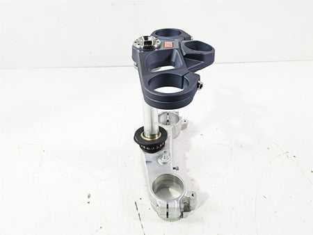 2008 Aprilia RSVR 1000 Factory Upper Lower Triple Tree Set - Read AP8163061 {{ shop.shopifyCountryName }} - Mototech271
