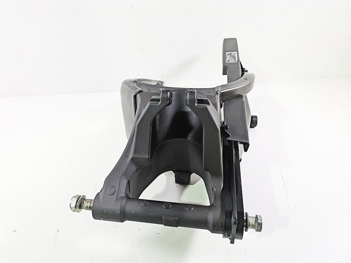 2017 Honda CBR600RR Straight Rear Swing Arm Swingarm & Axle 52200-MFJ-A40 {{ shop.shopifyCountryName }} - Mototech271