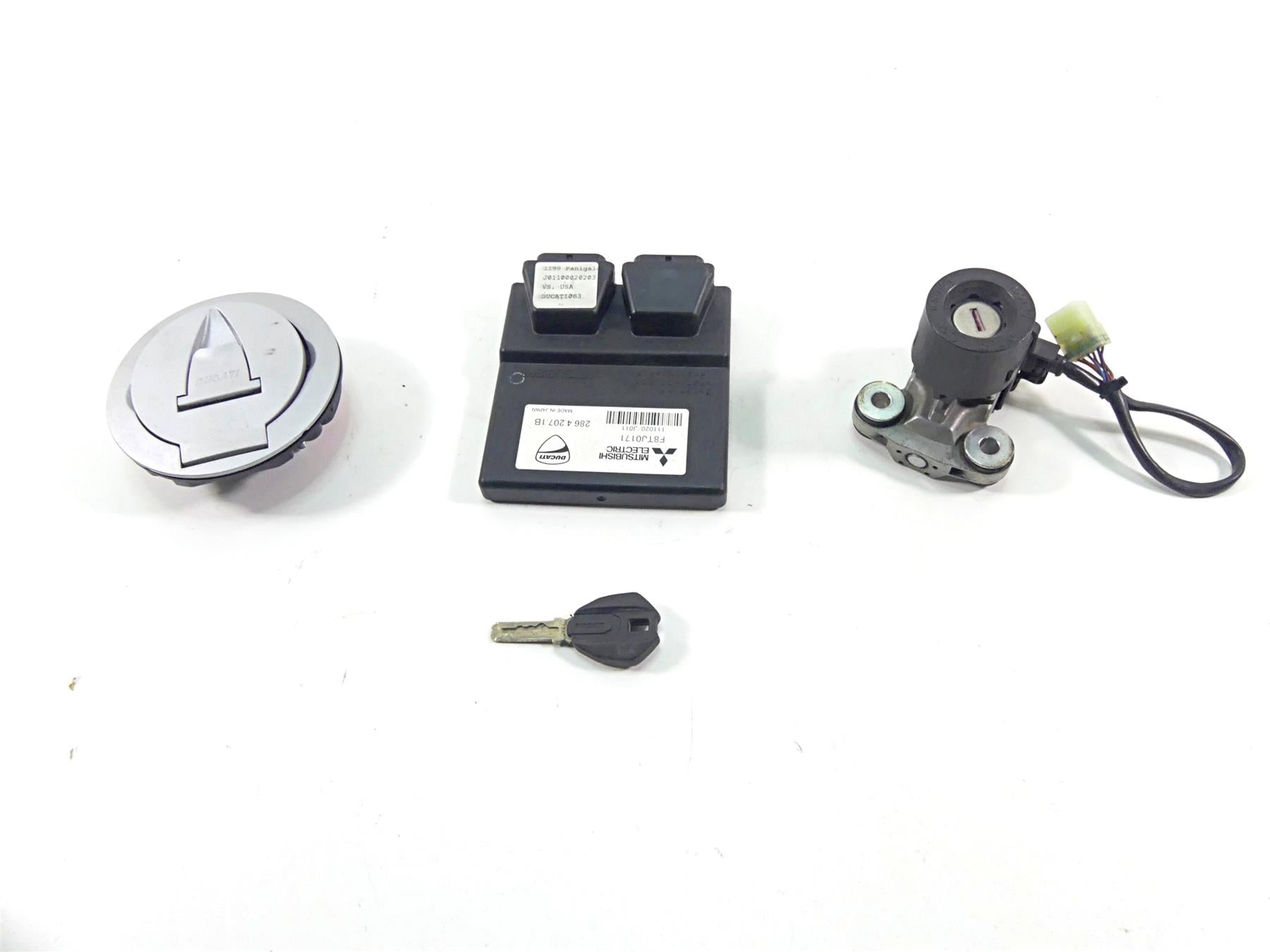 2012 Ducati Panigale 1199S Cdi Ecu Ecm Ignition Switch Key 28642071B 59821051A | Mototech271