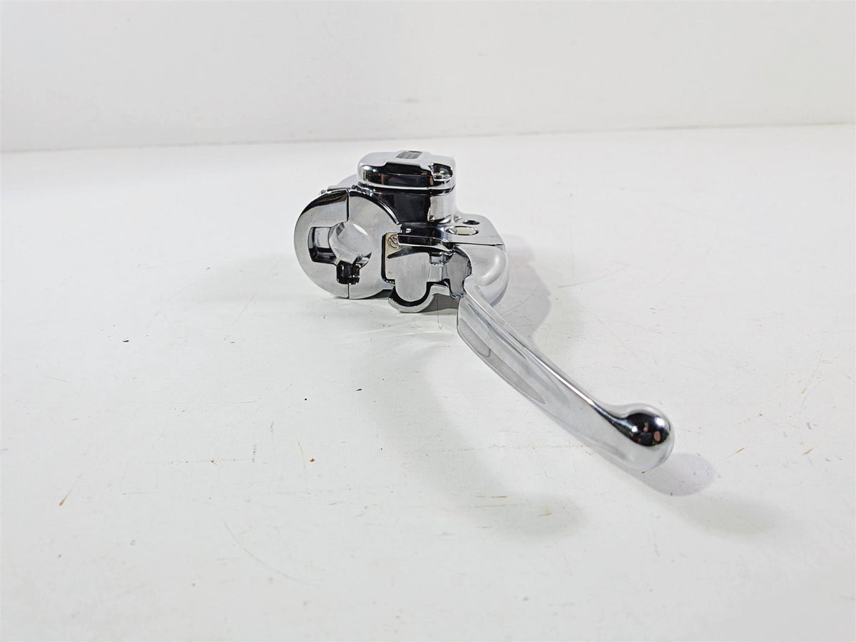 2015 Harley Touring FLTRUSE CVO Road Glide Front Brake Master Cylinder 42102-08D-Mototech271
