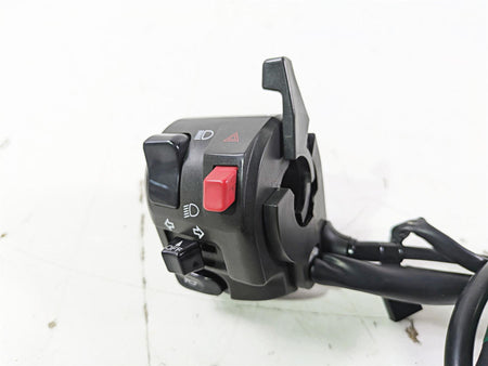 2005 Kawasaki ZX12R Ninja Left Hand Turn Signal Control Switch 46091-0031 {{ shop.shopifyCountryName }} - Mototech271