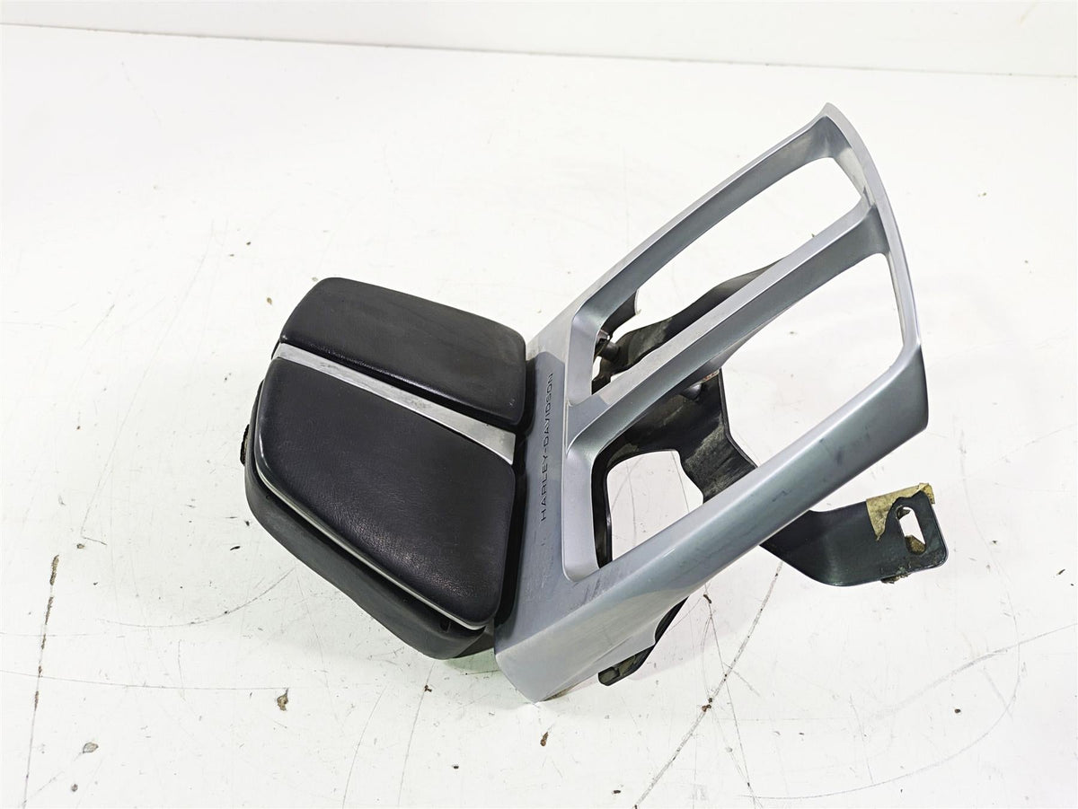 2012 Harley VRSCF Muscle V Rod Luggage Rack & Backrest Set 53315-09 51600-09 {{ shop.shopifyCountryName }} - Mototech271
