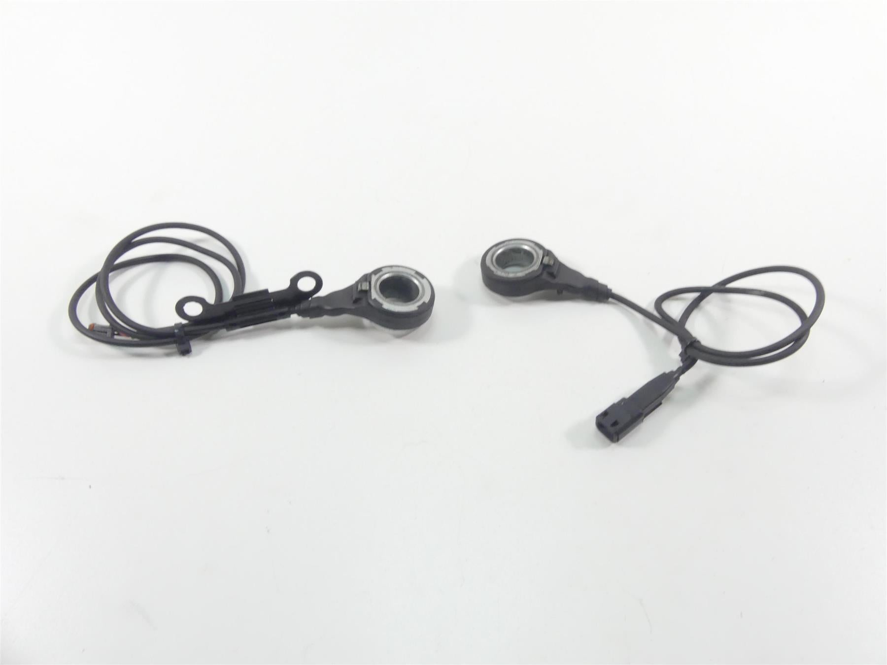 2018 Harley FXBRS Softail Breakout Abs Brake Wheel Speed Sensor Set 41100076 {{ shop.shopifyCountryName }} - Mototech271