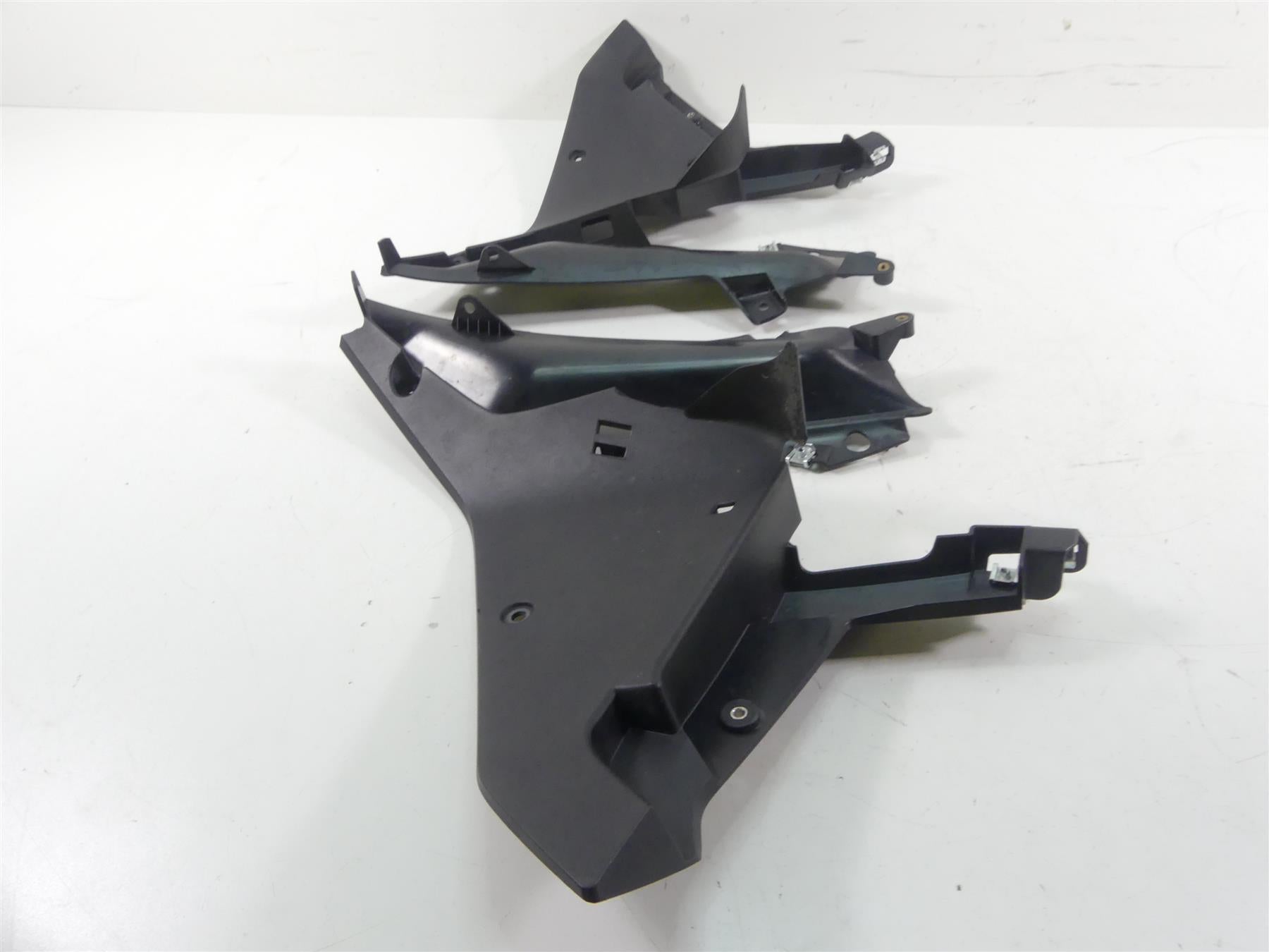 2016 BMW R1200RS K54 Front Inner Fairing Side Panel Cover Cowl Set 46638545322 {{ shop.shopifyCountryName }} - Mototech271
