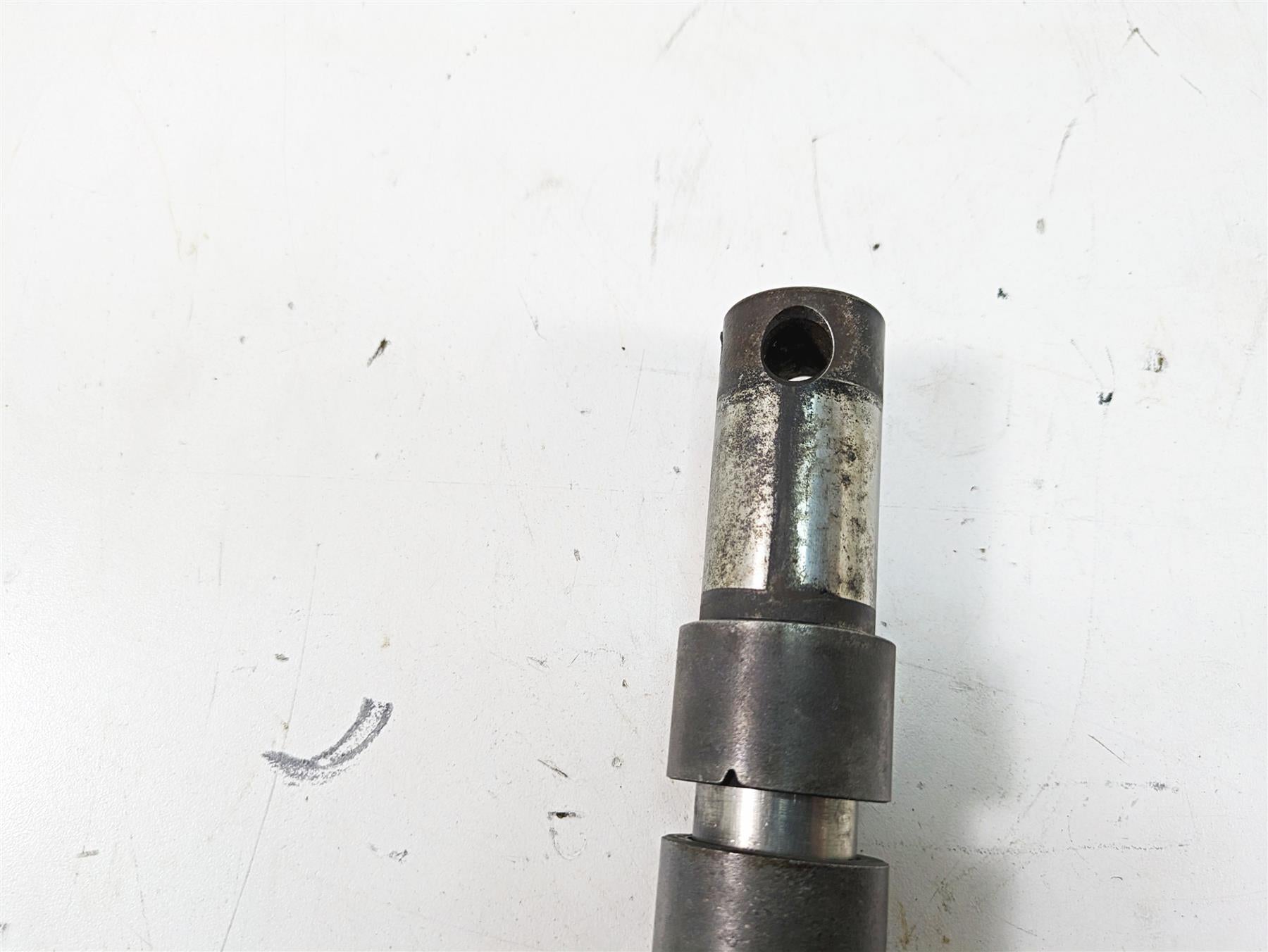 2005 Harley Touring FLHTCUI Electra Glide Front Axle Wheel Spindle 1" 43364-00 {{ shop.shopifyCountryName }} - Mototech271