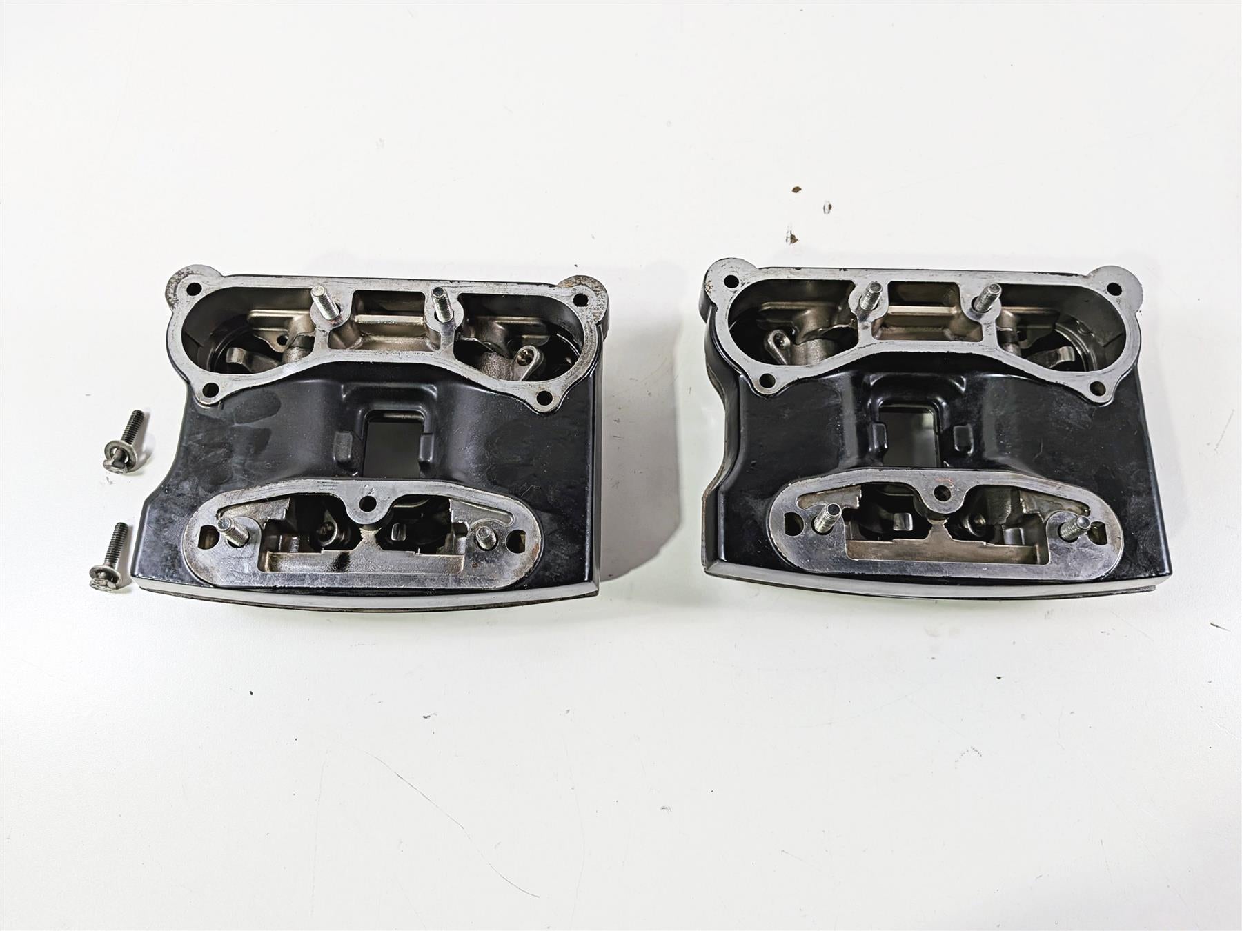 1990 Harley Touring FLHTC Electra Glide Black Rocker Box Valve Covers 17507-85 {{ shop.shopifyCountryName }} - Mototech271