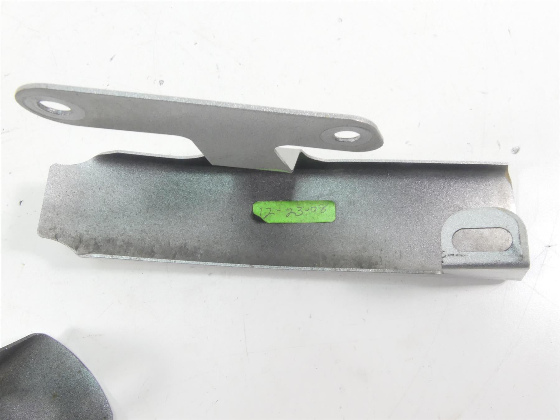 2009 Harley FLHTCU SE4 CVO E-Glide Fender Saddlebag Trim Filler Set 91638-09CZB {{ shop.shopifyCountryName }} - Mototech271