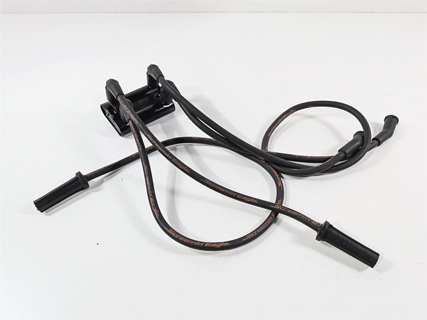 2017 Harley Touring FLHXS Street Glide Ignition Coil Wires & Plugs - Tested 31600017 {{ shop.shopifyCountryName }} - Mototech271