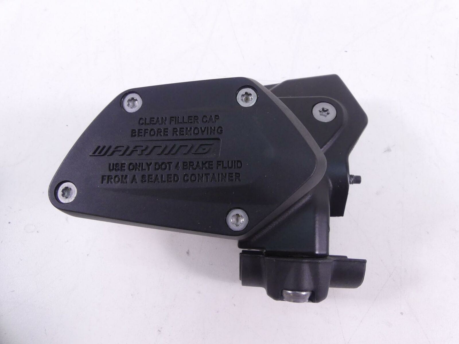 2016 BMW R1200RS K54 Front Brake Master Cylinder 8553933 32728559604 {{ shop.shopifyCountryName }} - Mototech271