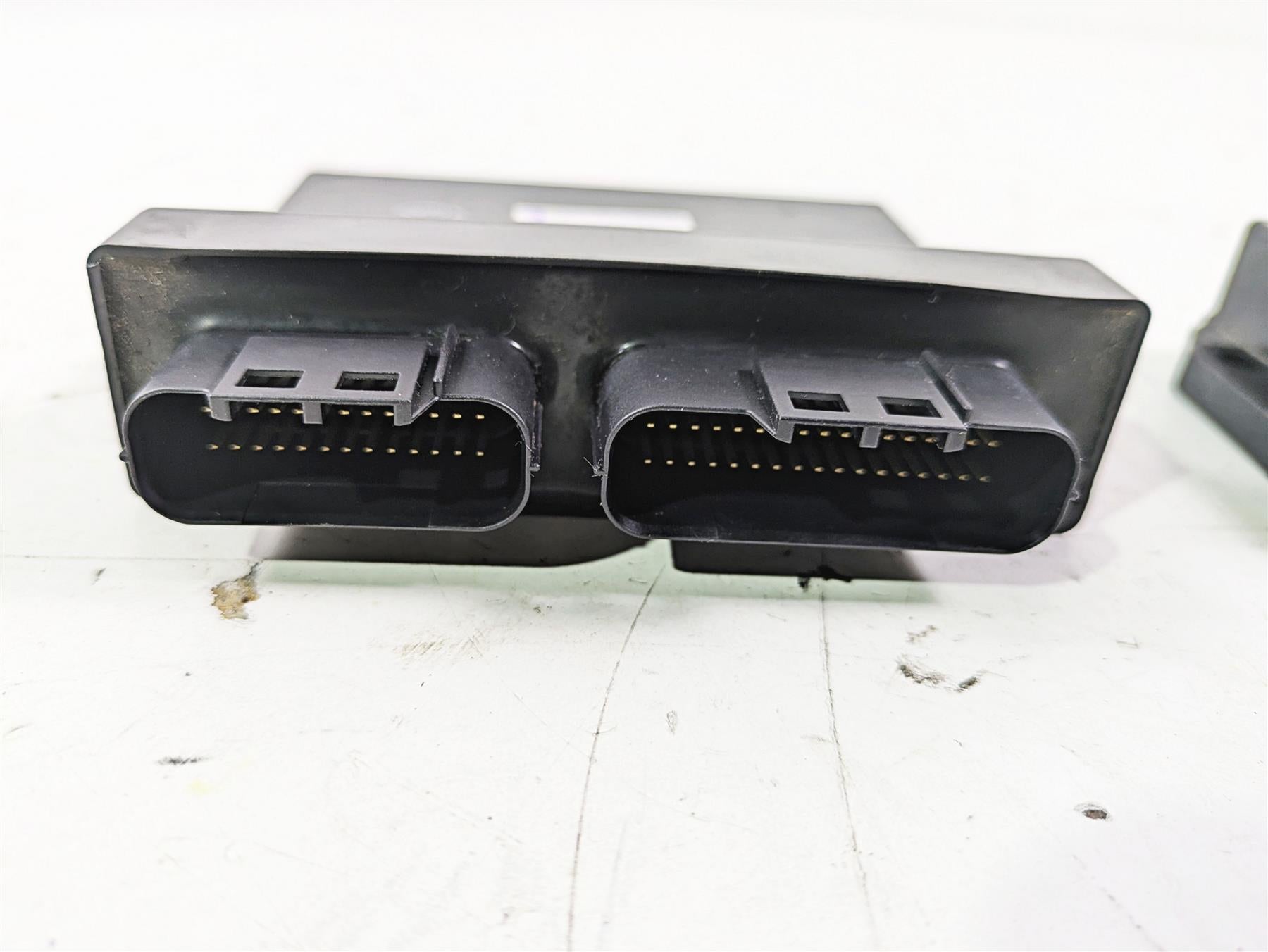 2005 Kawasaki ZX12R Ninja Cdi Ecu Ecm Control Module & Junction Box 21175-0038 {{ shop.shopifyCountryName }} - Mototech271