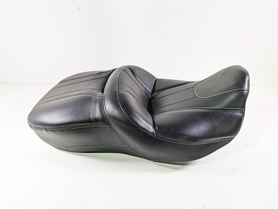 2017 Harley Touring FLHTKSE CVO E-Glide Heated Driver Seat Saddle 52000281 {{ shop.shopifyCountryName }} - Mototech271