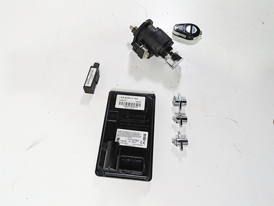 2017 Harley Touring FLHTKSE CVO E-Glide Bcm Ignition Switch Key Set 71400090B {{ shop.shopifyCountryName }} - Mototech271