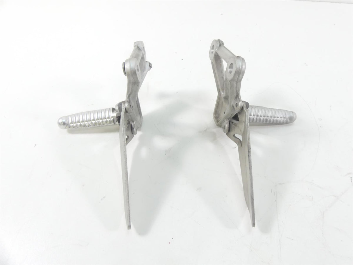 2008 Ducati 1098 S Front Driver Rider Footpeg Foot Peg Set 82411231A 82411221A {{ shop.shopifyCountryName }} - Mototech271