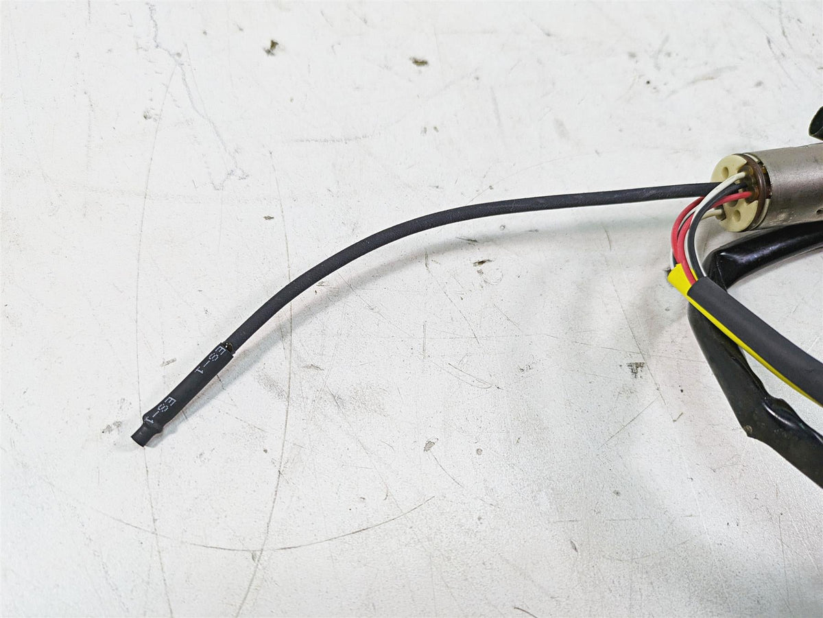 2009 Harley Touring FLHTCU Electra Glide E-Throttle Sensor - Read 32305-08B {{ shop.shopifyCountryName }} - Mototech271