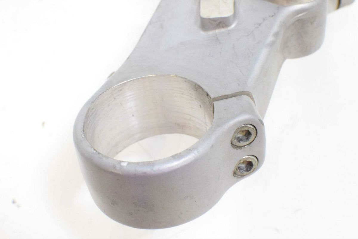2006 Buell Ulysses XB12 X Lower Triple Tree Steering Yoke J0106.1AKEYBD {{ shop.shopifyCountryName }} - Mototech271
