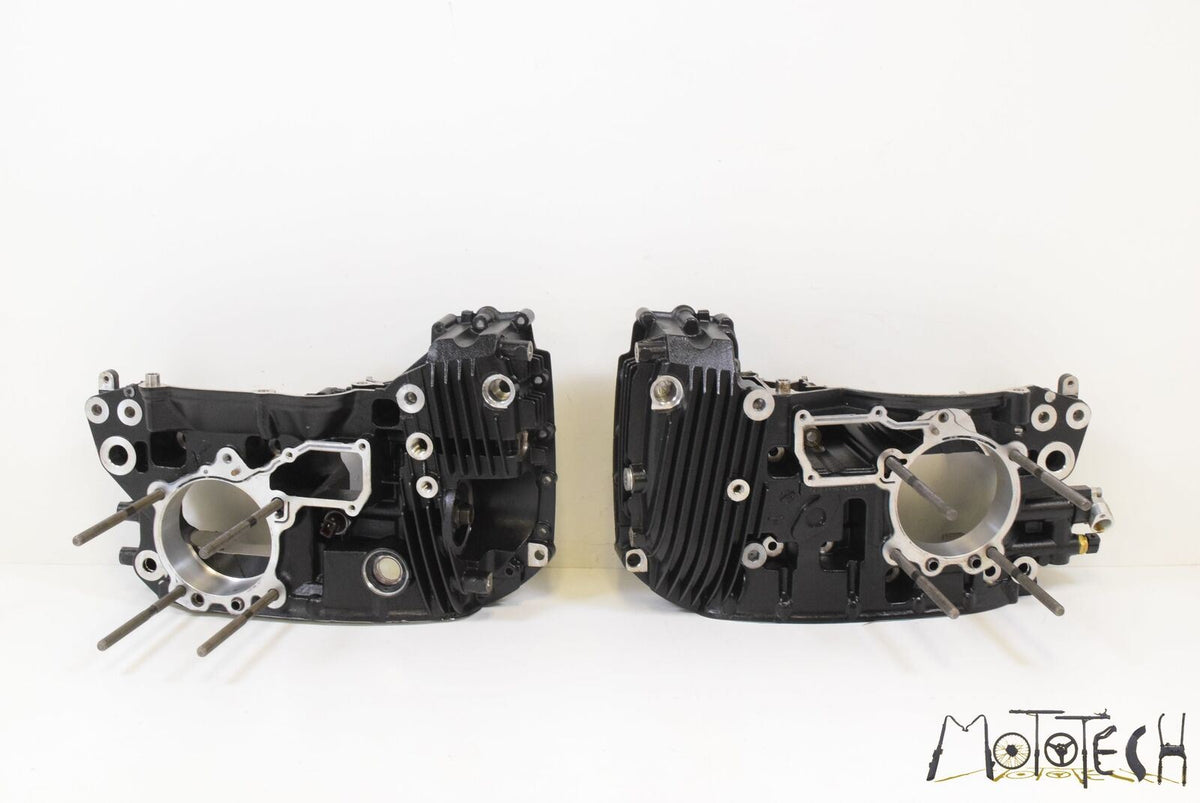 2015 BMW R nineT nine T K21 OEM Crank Case Crankcase Engine Motor 11117710369 {{ shop.shopifyCountryName }} - Mototech271
