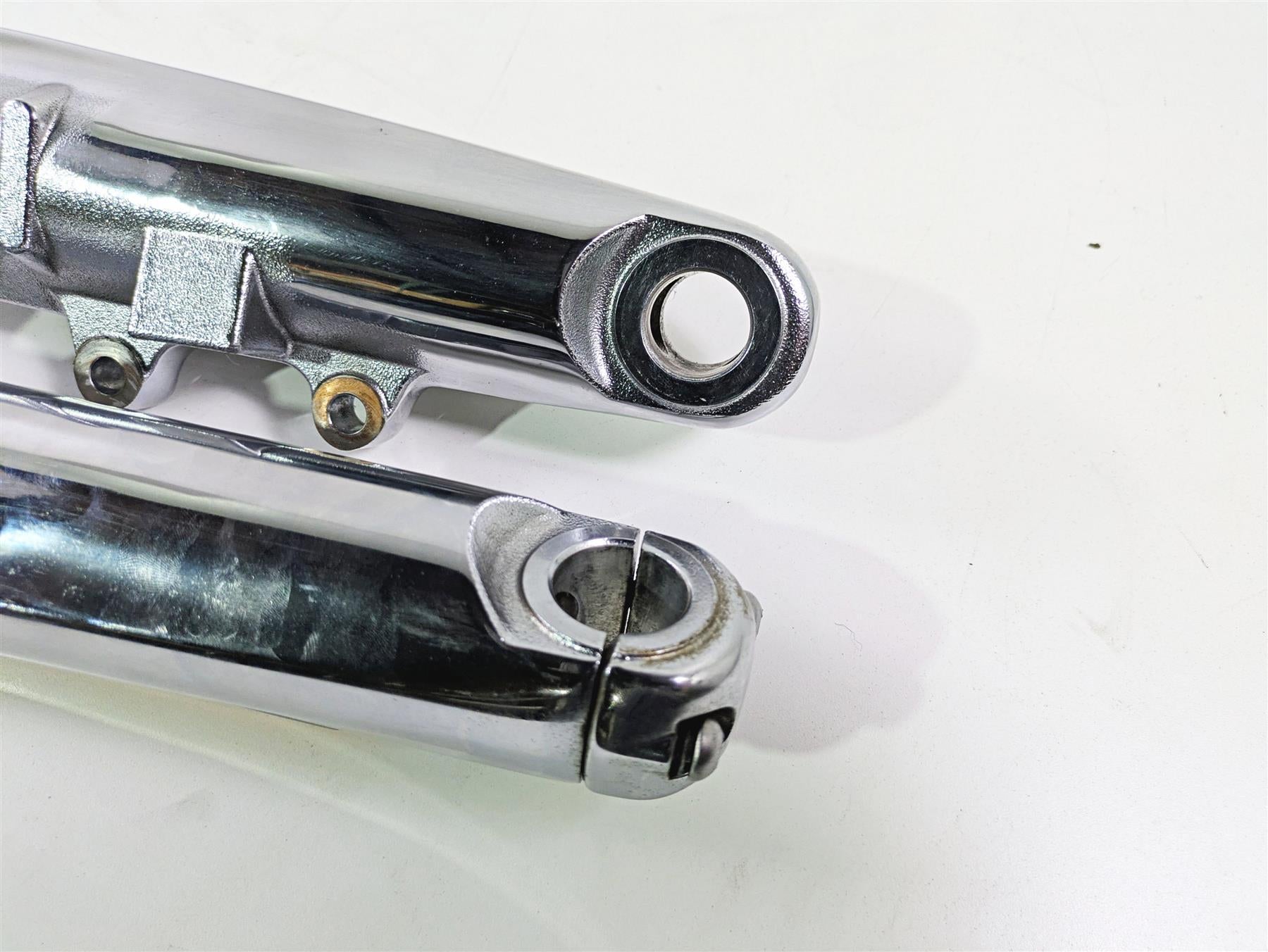 2008 Harley FXCWC Softail Rocker Straight Chrome Front Fork Leg Set 46950-08 {{ shop.shopifyCountryName }} - Mototech271