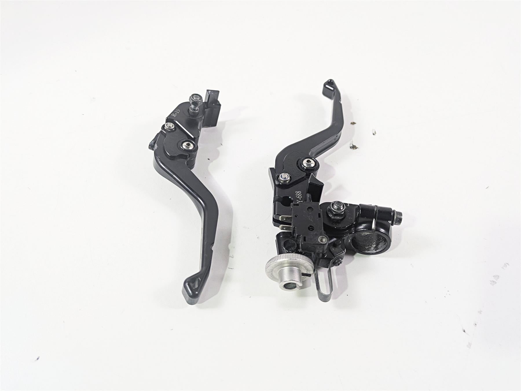 2014 Yamaha YZFR1 R1 RN22 Clutch Perch & Lever Set 4XV-82911-10-00 {{ shop.shopifyCountryName }} - Mototech271