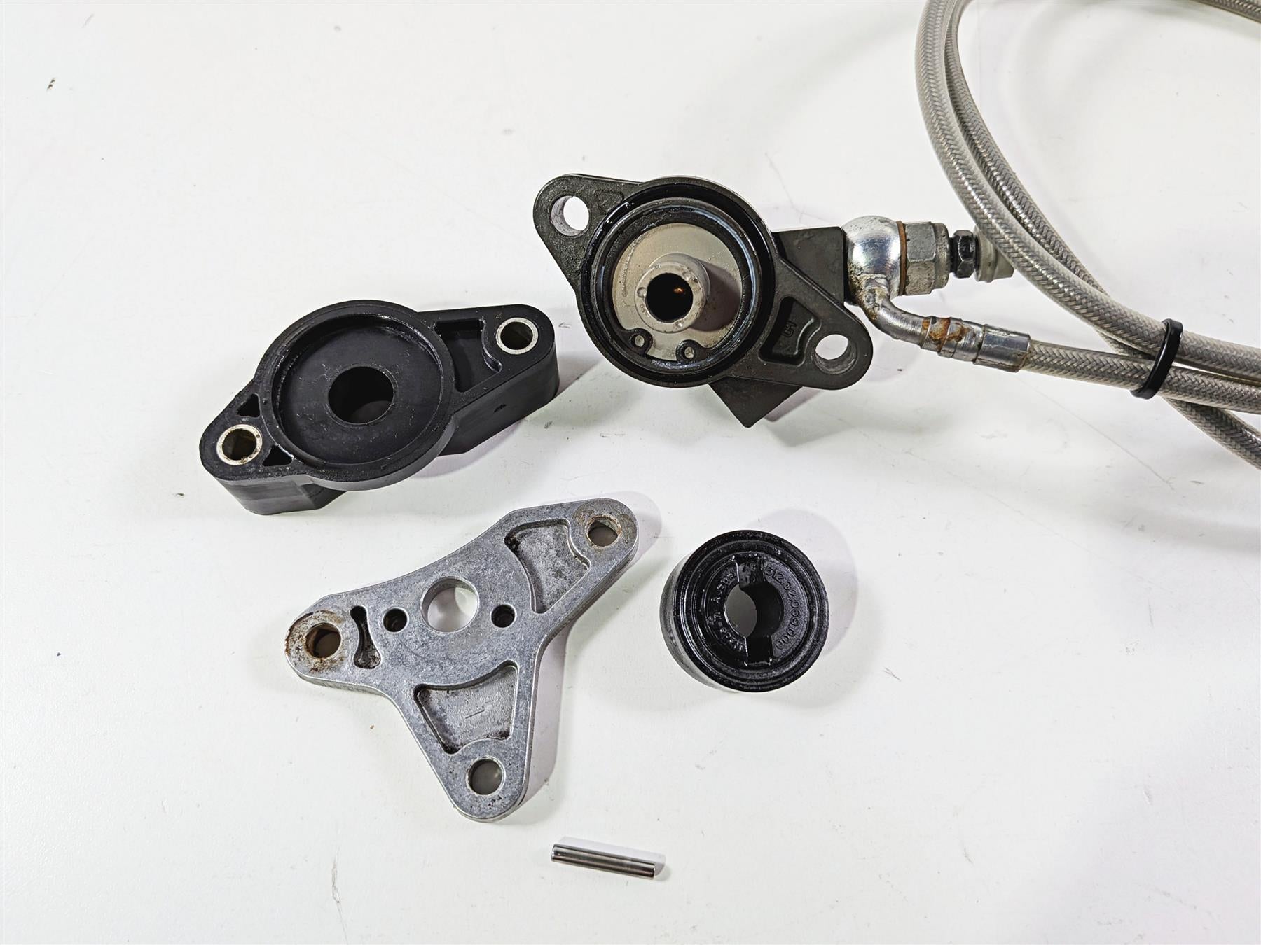 2015 KTM 1290 R Super Duke LC8 Magura Clutch Slave Cylinder & Line 60032061244-Mototech271