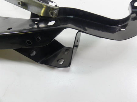 2009 Harley FLHTCU SE4 CVO E-Glide Front Fairing Mount Set - Read 58478-96B {{ shop.shopifyCountryName }} - Mototech271