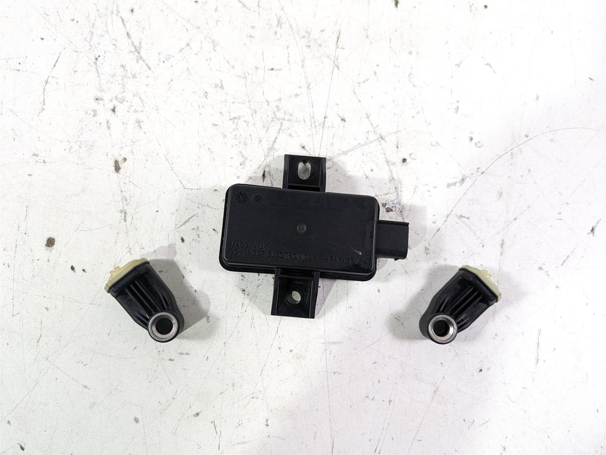 2022 BMW R1250 RT K052 Tire Pressure Sensors & Rdc Module 65759832031 {{ shop.shopifyCountryName }} - Mototech271