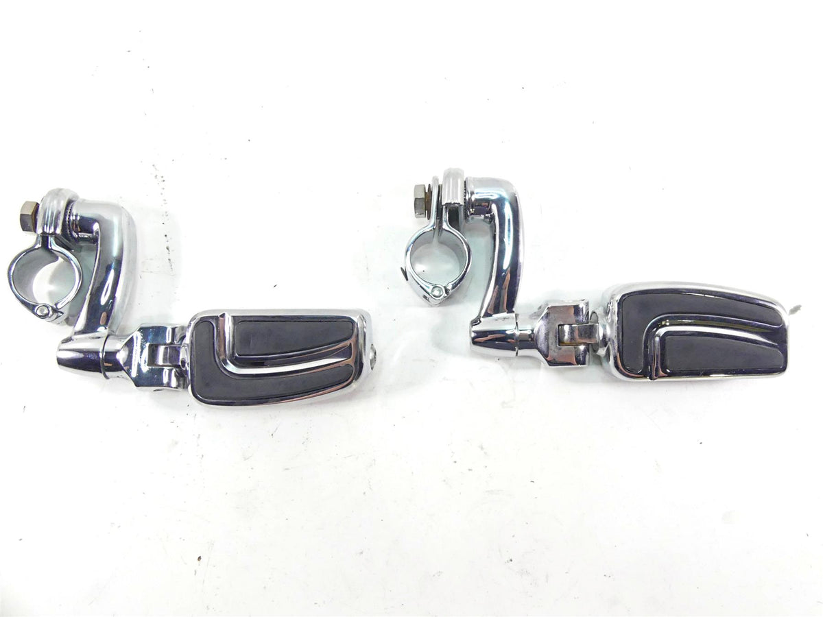 2007 Harley Touring FLHRSE CVO Road King Airflow Chrome Highway Peg Set 50500435 {{ shop.shopifyCountryName }} - Mototech271