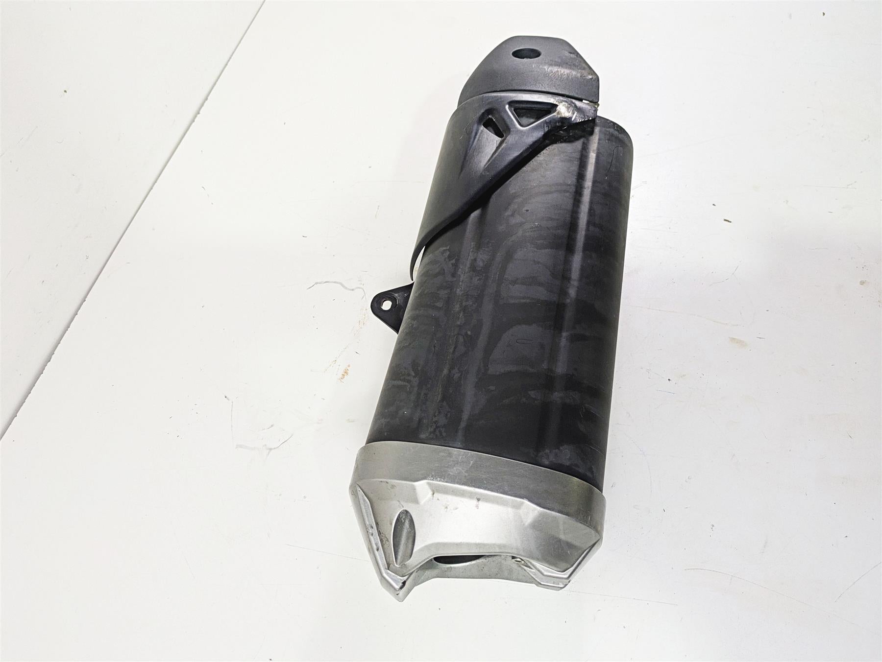 2020 Suzuki V-Strom 1050 XT Stock Exhaust Pipe Muffler Silencer 14310-06L00-H01 {{ shop.shopifyCountryName }} - Mototech271