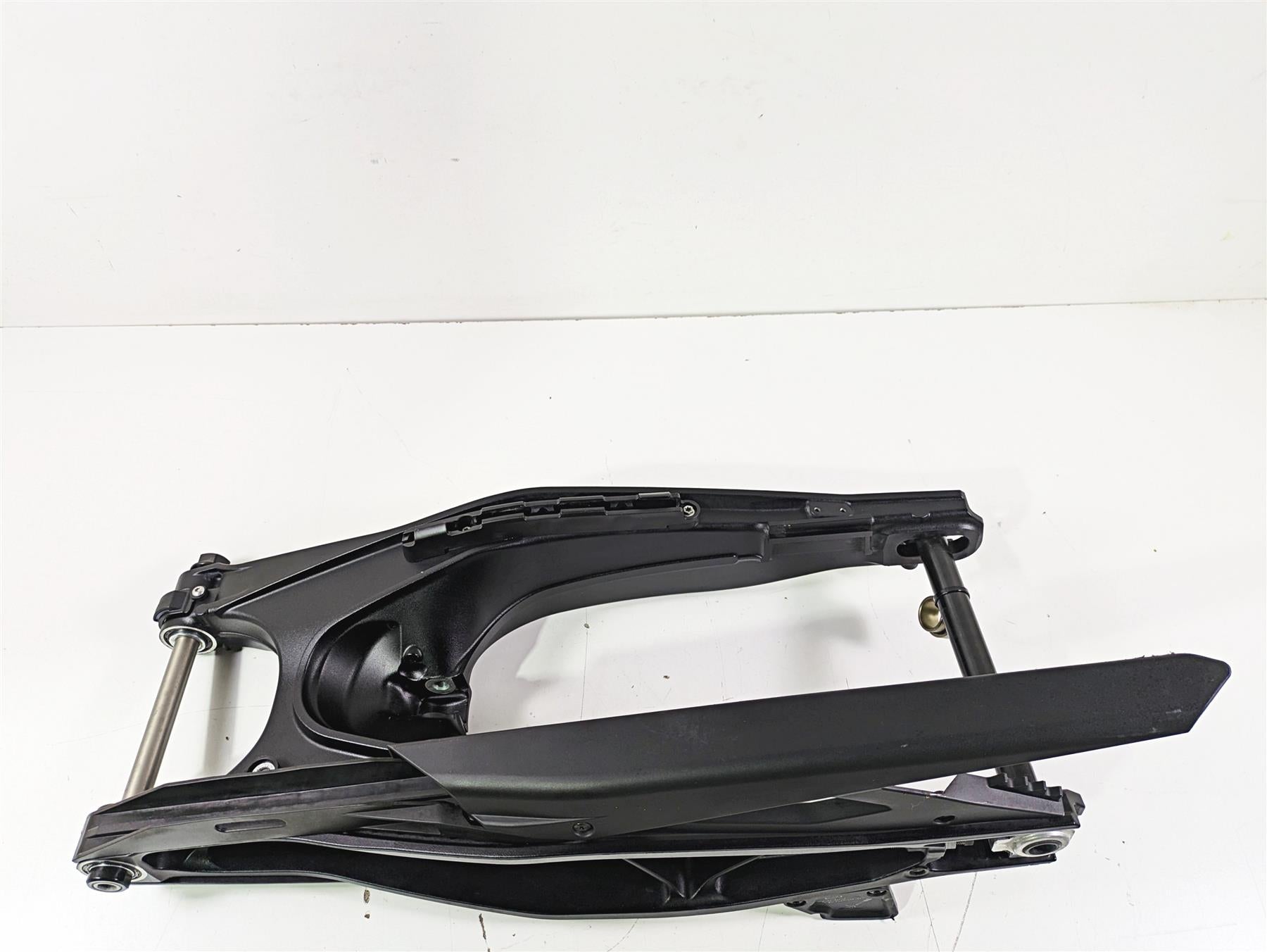 2022 KTM 1290 Super Adventure S Swingarm & Axle & Pivot Bolt 61904030044C1 {{ shop.shopifyCountryName }} - Mototech271
