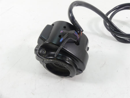 2013 Harley FXDWG Dyna Wide Glide Left Hand Light Horn Control Switch 71500067 {{ shop.shopifyCountryName }} - Mototech271