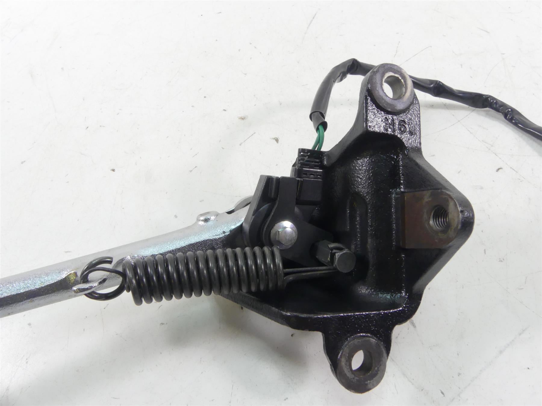 2008 Honda V-Twin VTX1800 N3 Side Kick Stand Kickstand 50530-MCV-000 {{ shop.shopifyCountryName }} - Mototech271