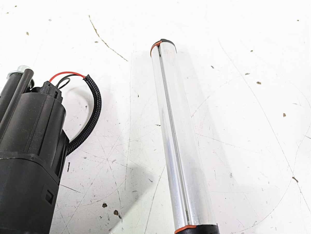 2017 Ducati Monster 1200 S Fuel Gas Petrol Pump & Sender 16024181A 59210251B {{ shop.shopifyCountryName }} - Mototech271