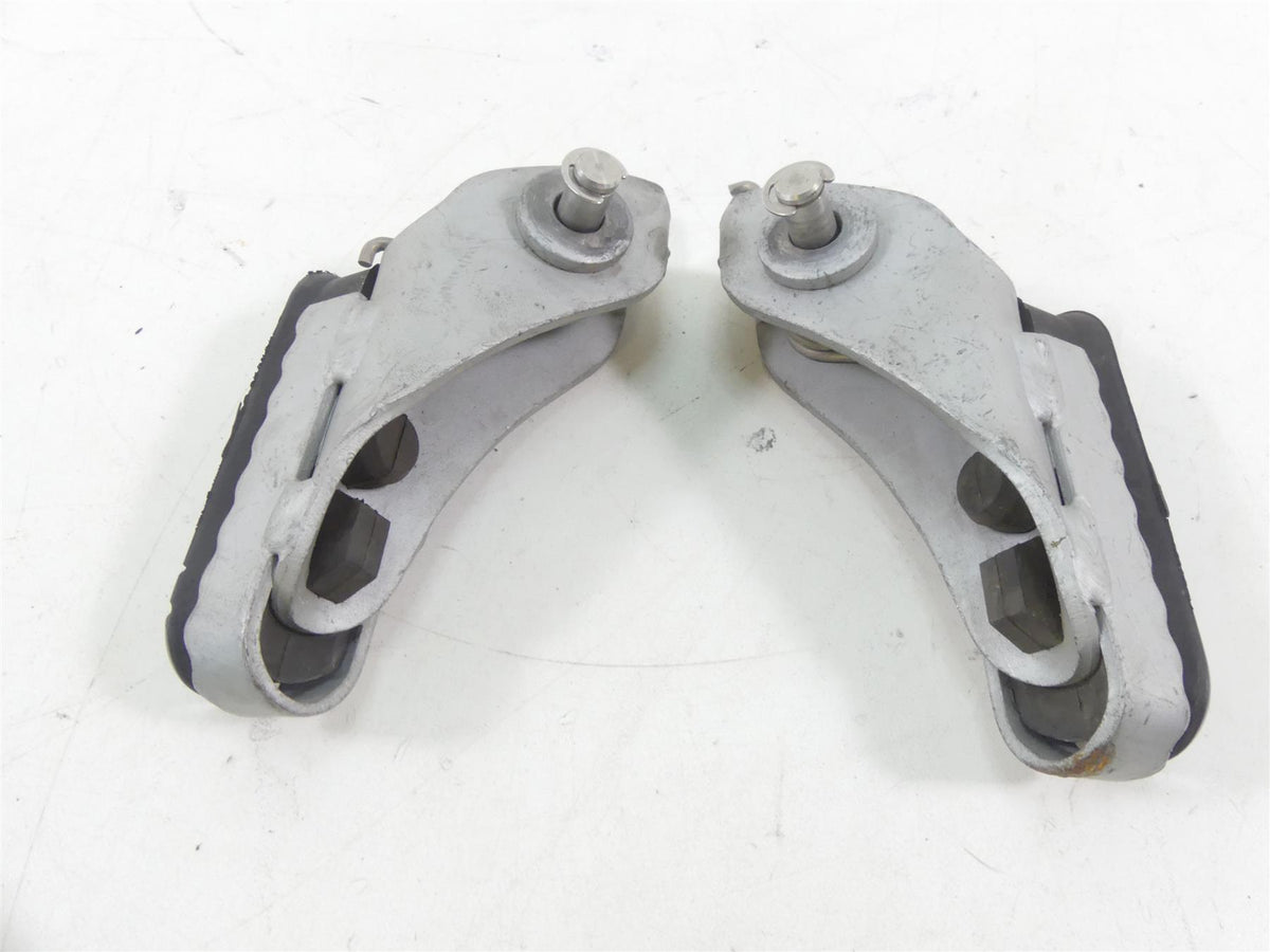 2009 BMW R1200GS K25 Front Rider Driver Footpeg Foot Peg Rest Set 46717694557 {{ shop.shopifyCountryName }} - Mototech271