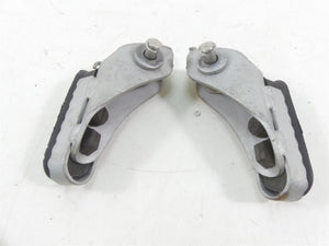 2009 BMW R1200GS K25 Front Rider Driver Footpeg Foot Peg Rest Set 46717694557 | Mototech271