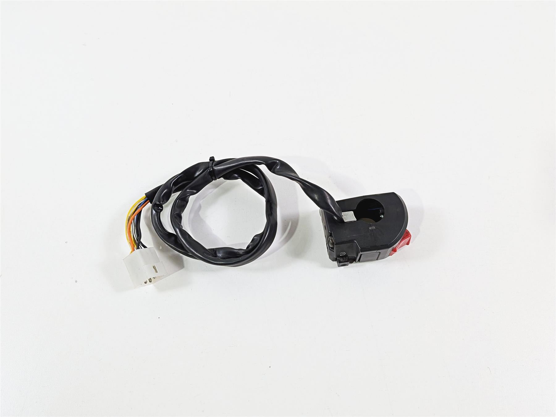2005 KTM 950 LC8 Adventure Right Hand Control Switch Start Kill 60011074100 {{ shop.shopifyCountryName }} - Mototech271